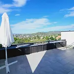 Διαμέρισμα Citadella View Point Apartment With Huge Balcony Free Parking, Ac
