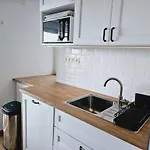 Διαμέρισμα Citadella View Point Apartment With Huge Balcony Free Parking, Ac Βουδαπέστη