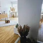 Διαμέρισμα Citadella View Point Apartment With Huge Balcony Free Parking, Ac Βουδαπέστη