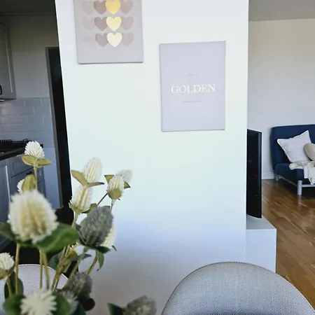 Citadella View Point Apartment With Huge Balcony Free Parking, Ac Budapest