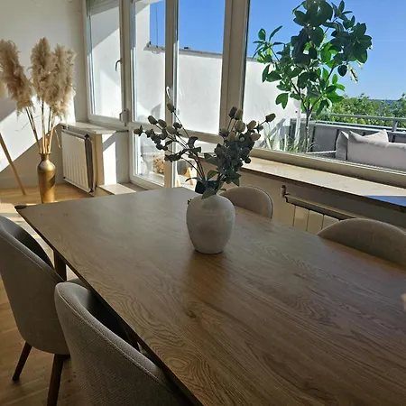 아파트 Citadella View Point With Huge Balcony Free Parking, Ac